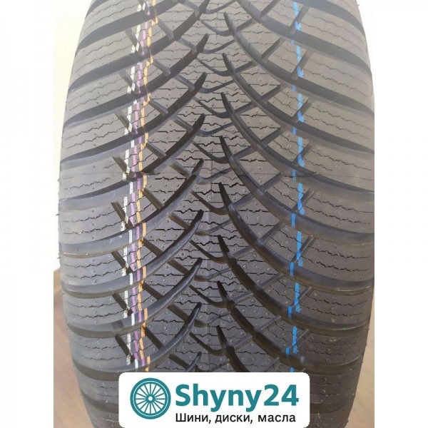 Voyager Winter 215/60 R16 99H XL
