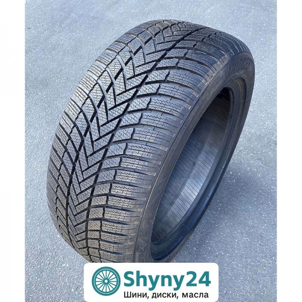 Bridgestone Blizzak LM005 255/40 R19 100V XL - Ідеальне рішення для зимової погоди