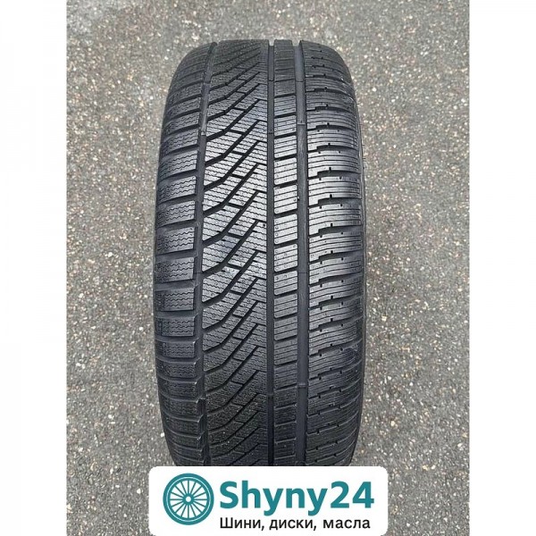 Starmaxx PolarMaxx Sport 215/50 R18 92V