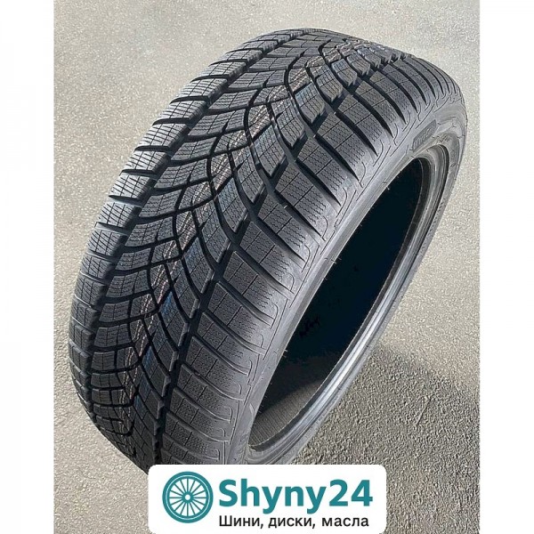 Goodyear UltraGrip Ice 2+ 205/55 R17 95T XL